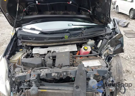 2013 Toyota Prius Three from USA, damaged, VIN JTDKN3DU4D5545748